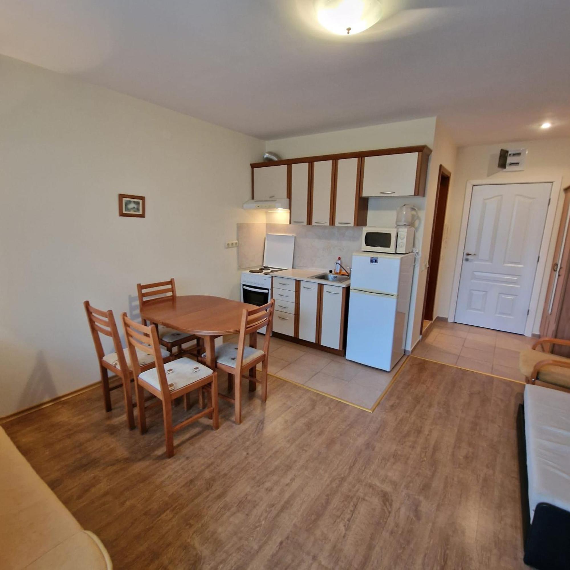 Nessebar Fort Club - Prestige Apartments Sunny Beach Phòng bức ảnh