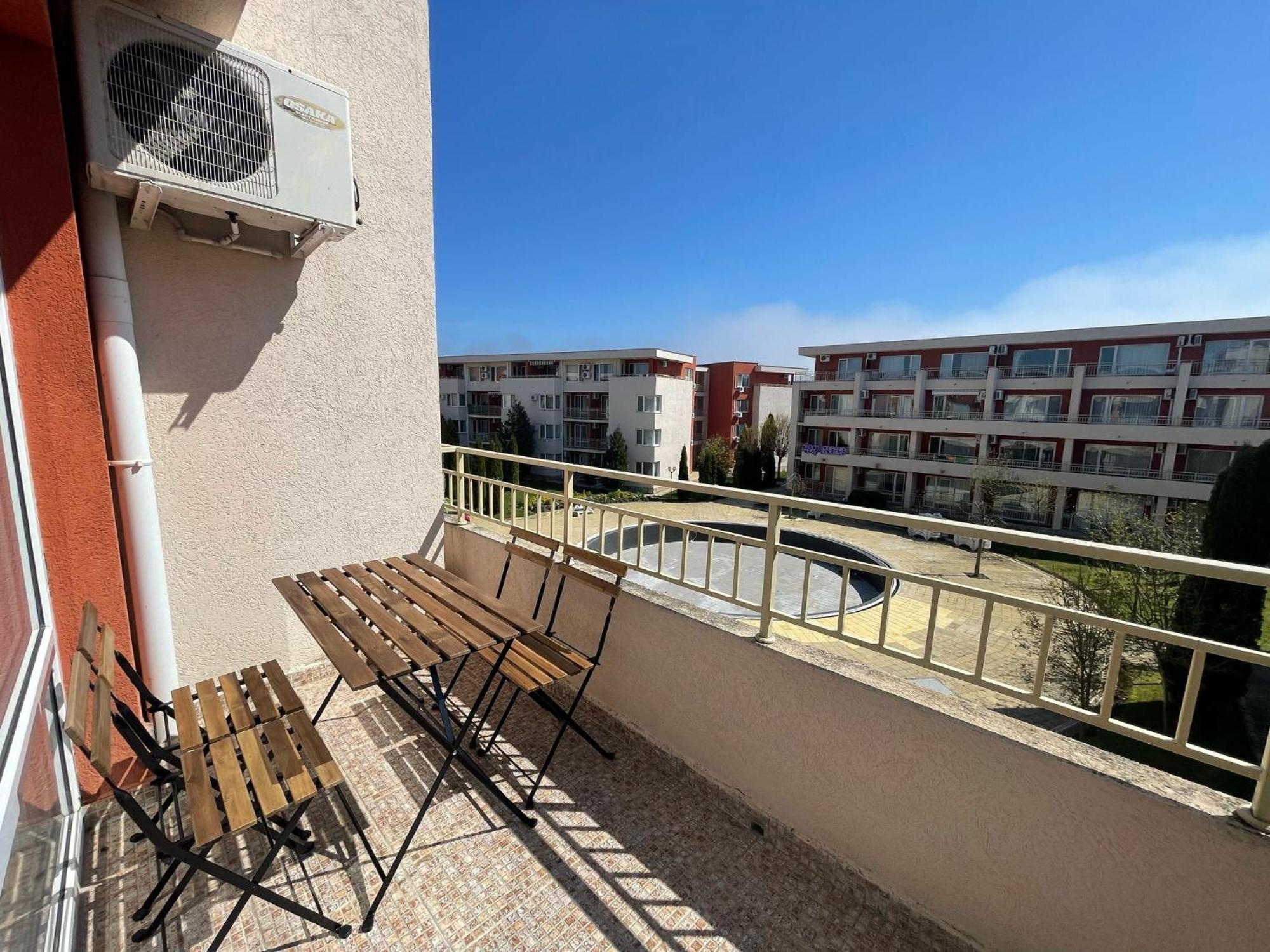Nessebar Fort Club - Prestige Apartments Sunny Beach Ngoại thất bức ảnh
